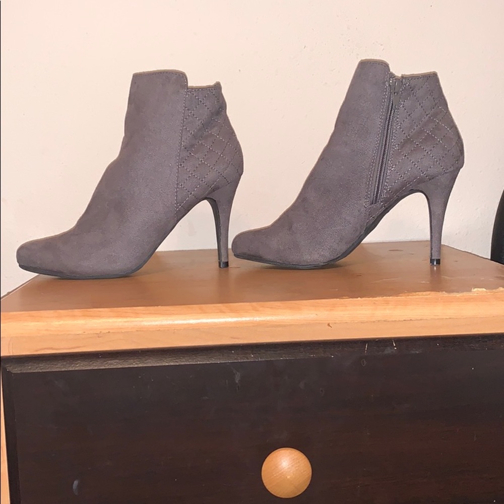 Gray heeled boots